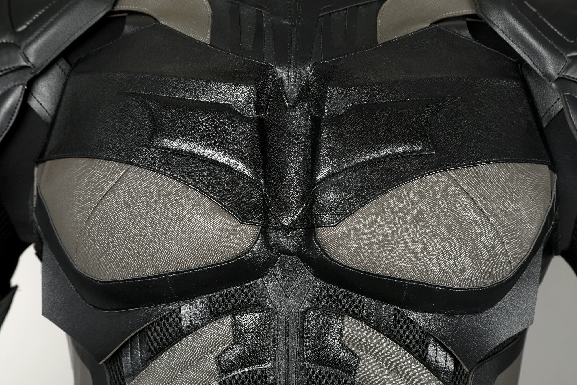 021A0791 Bruce Vest Cosplay - Image 1