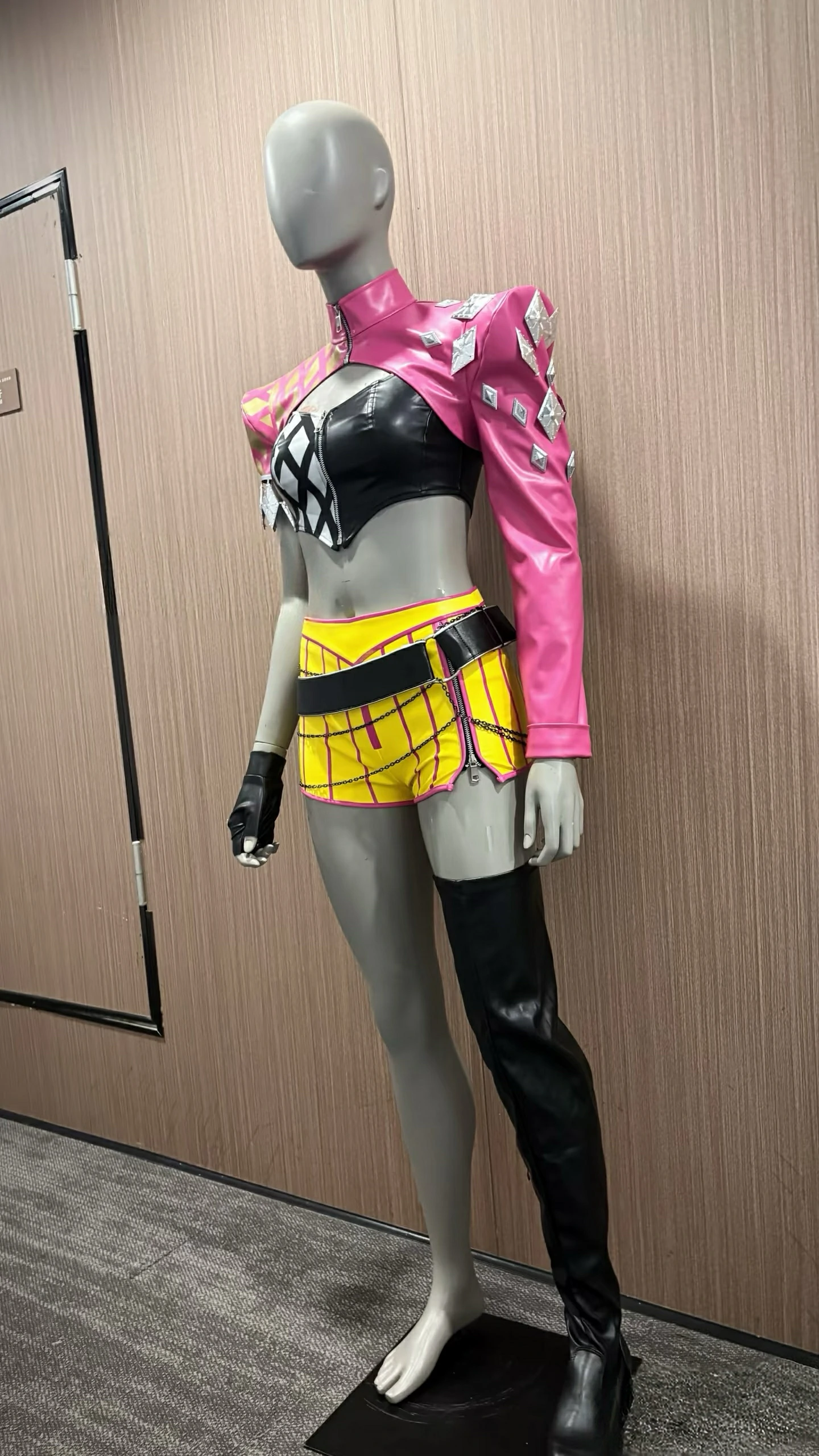 dead by daylight Mina Cosplay Costume Halloween Carnival Suit