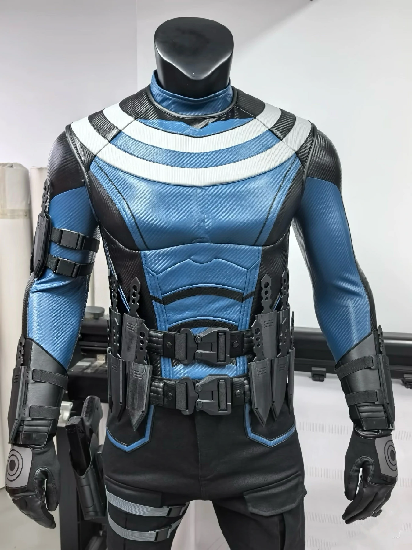 Bullseye Cosplay Costume - Daredevil Season 3 Outfit Daredevil Season 3 Bullseye cosplay costume full set front view with tactical armor and target logo